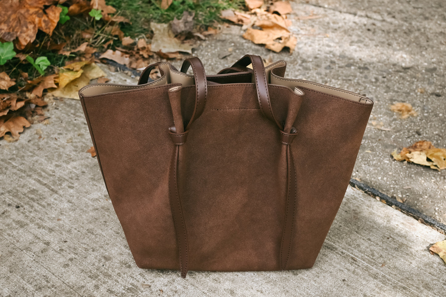 'Lorenza' Tote Bag in Chocolate