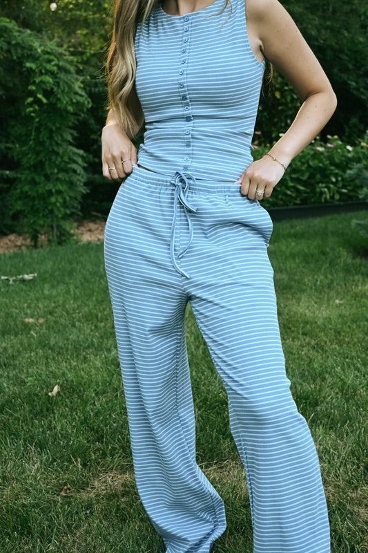 'Dover' Set in Dusty Blue