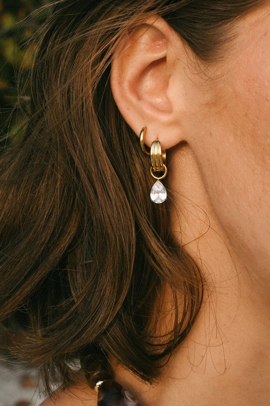 'Saffron' Teardrop Huggies