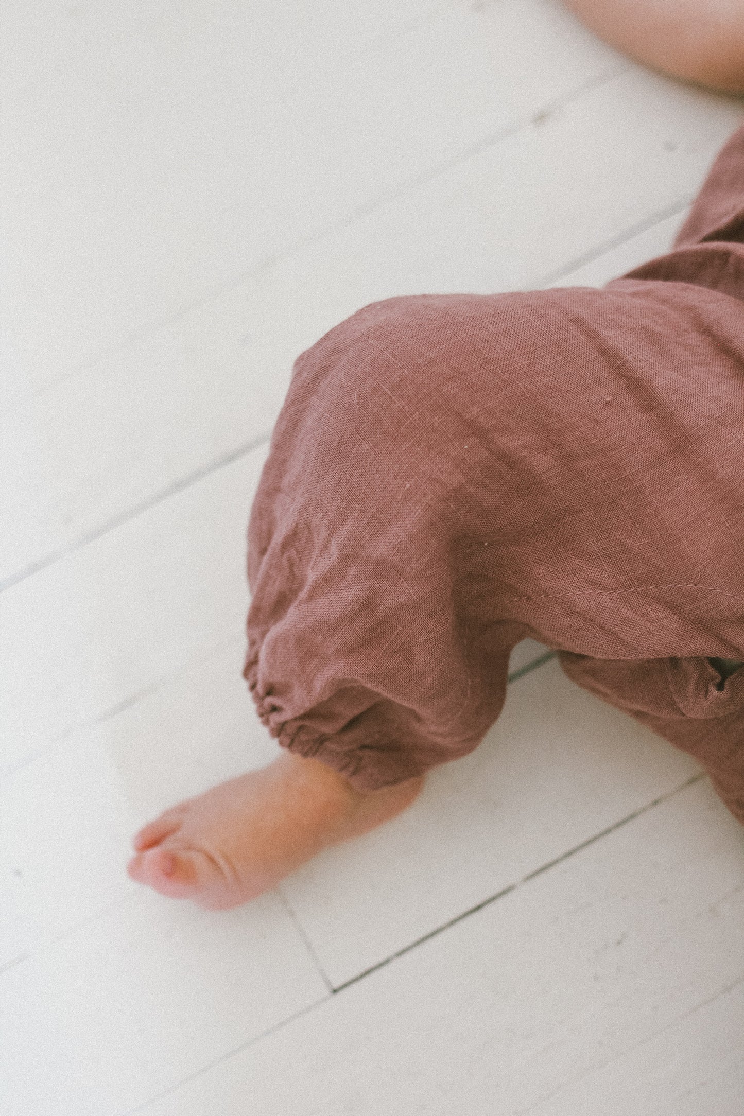 Baby Linen Jumper & Bow
