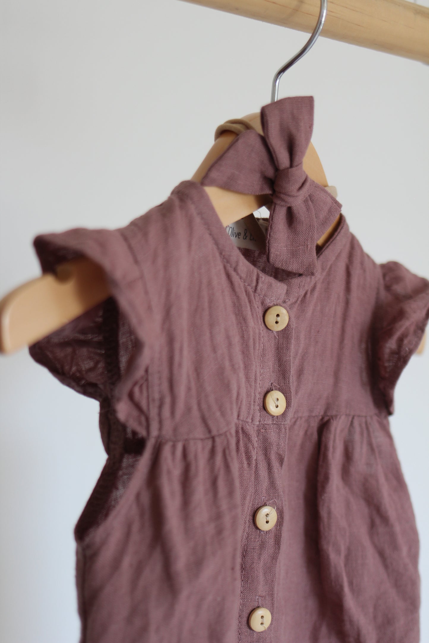 Baby Linen Jumper & Bow