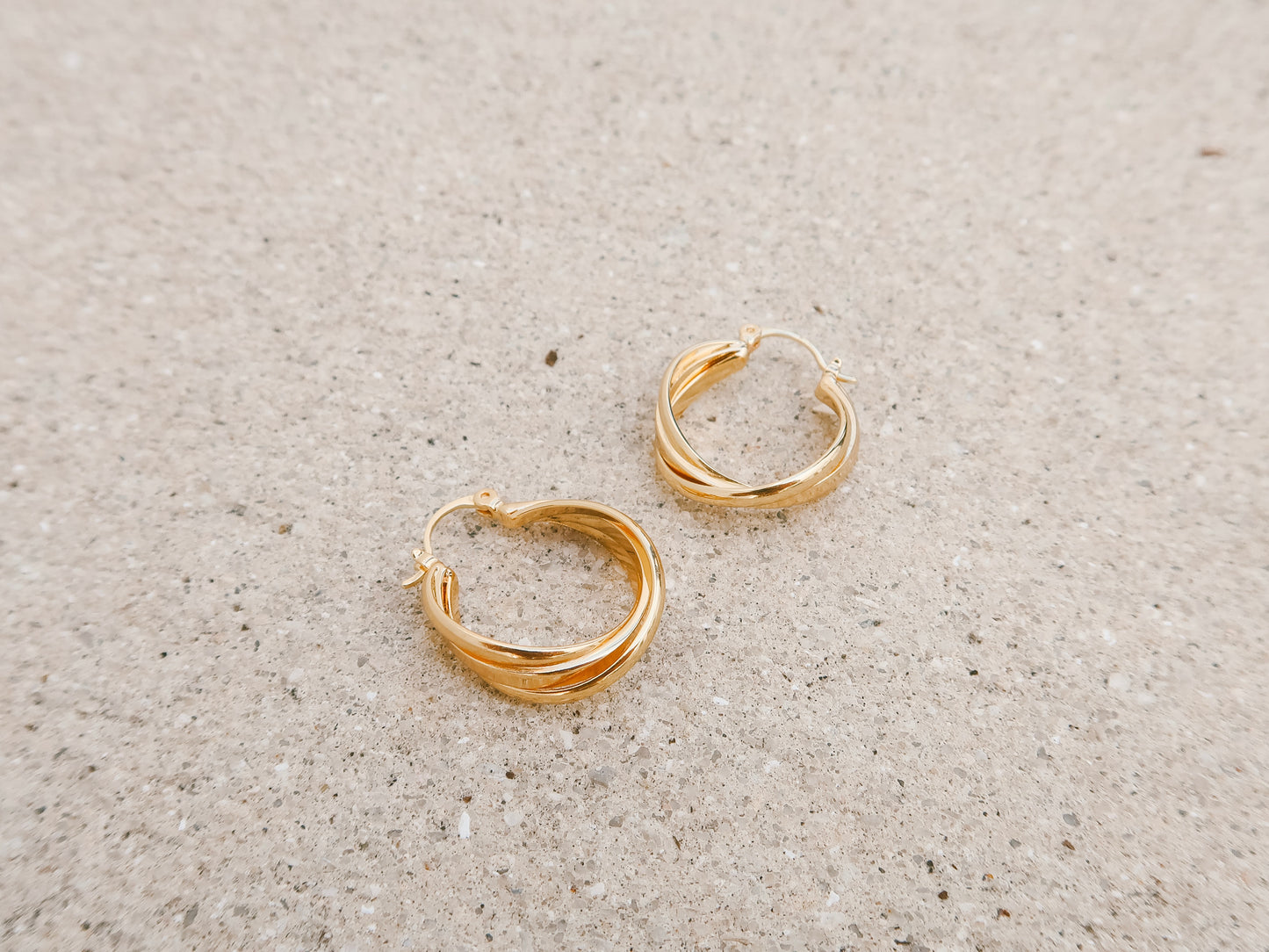 'Cleo' Gold Twisted Hoop
