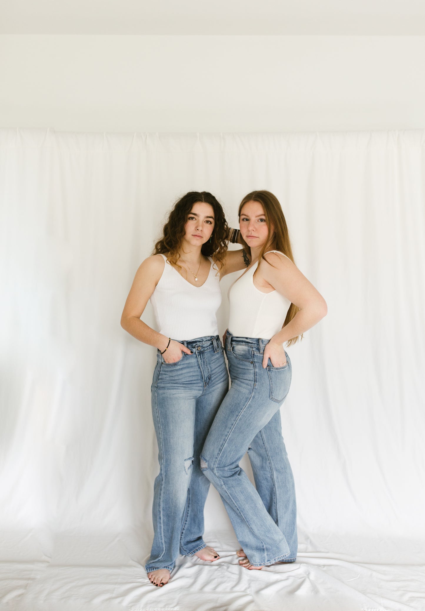 'Malcolm' 90's Straight Jeans in Light Wash