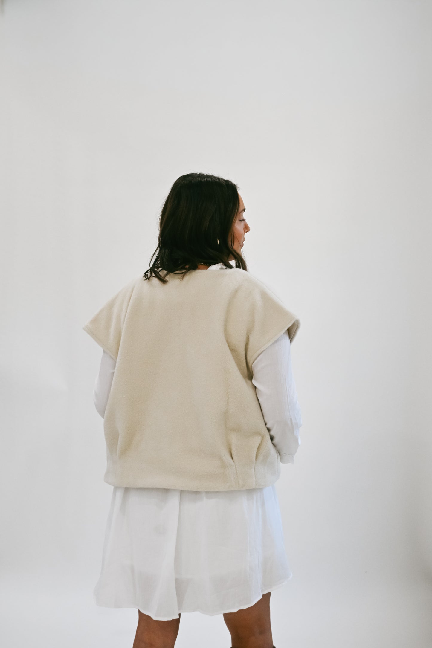 'Gabrielle' Boucle Vest in Oatmeal