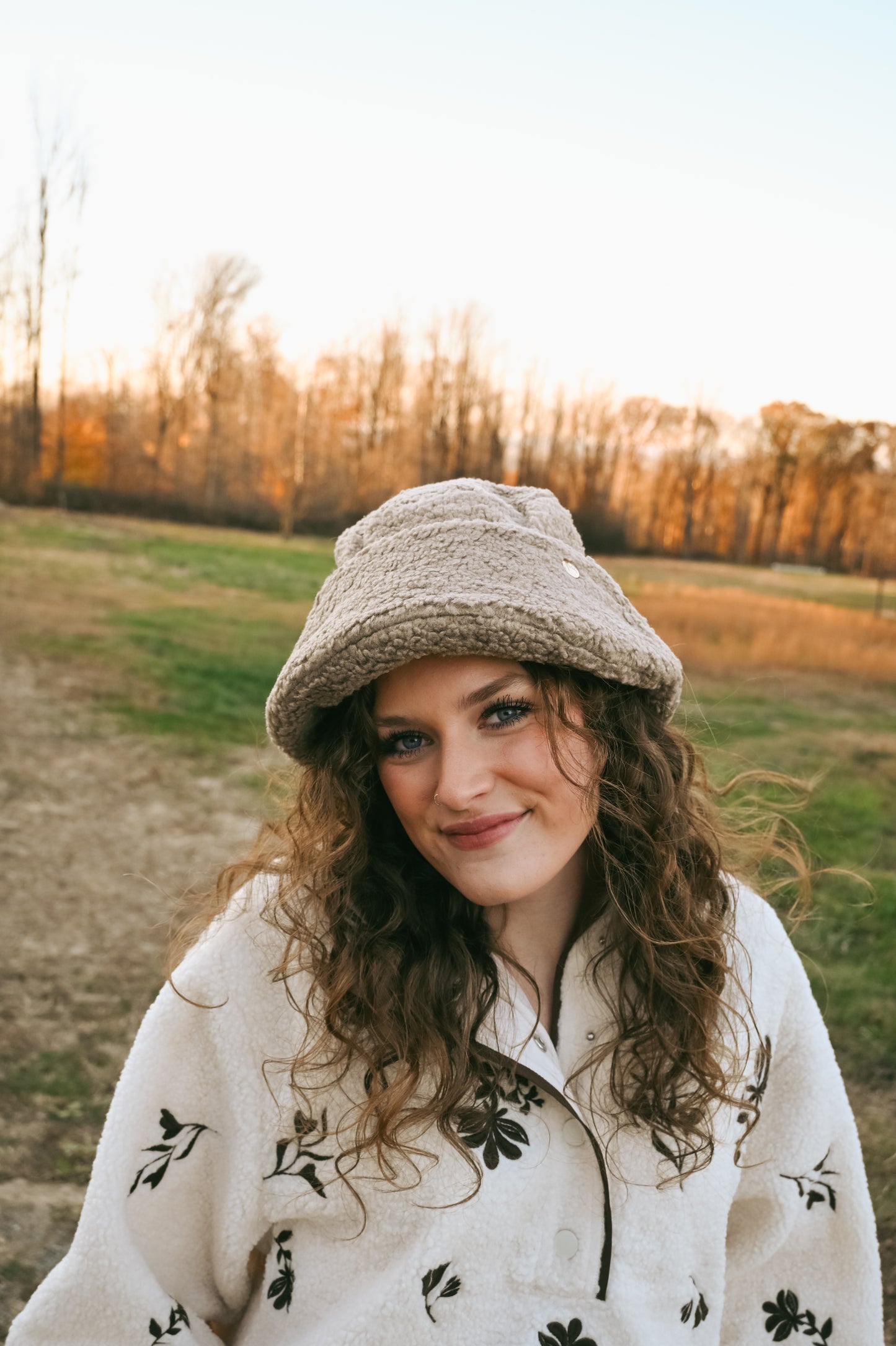 Sherpa Bucket Hat (2 Colors)