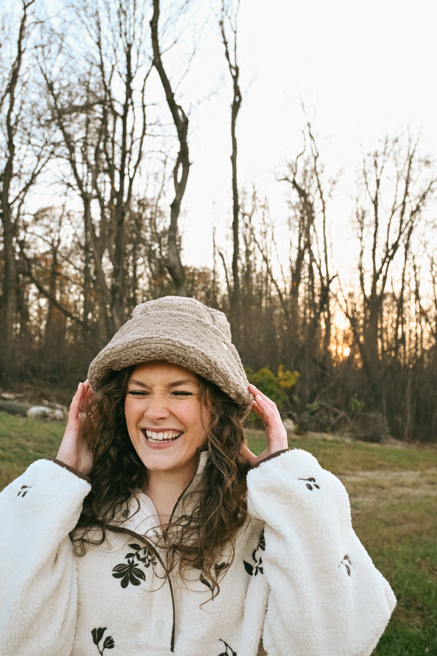 Sherpa Bucket Hat (2 Colors)