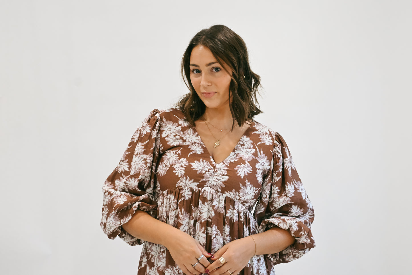 'Leann' Floral Dress in Mocha